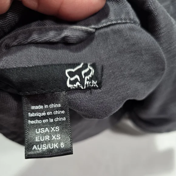 FOX Y2K Gray Denim Jacket Women XS Fitted Trucker Vintage Style - Picture 5 of 8